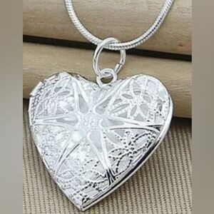 .925 Silver Heart Locket Necklace - Shiny and Gorgeous - NEW